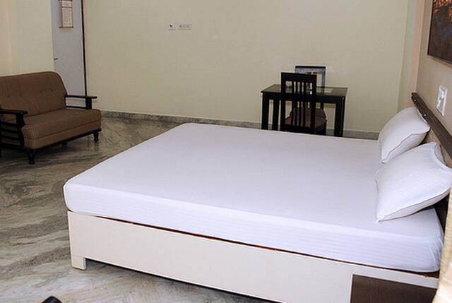 Hotel Diana, Palakkad 1